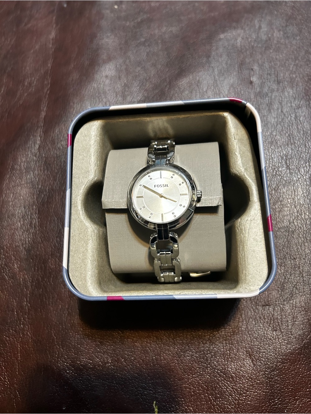 Fossil Women's Silver Link Bracelet Watch with Silver Dial and Crystal Accents